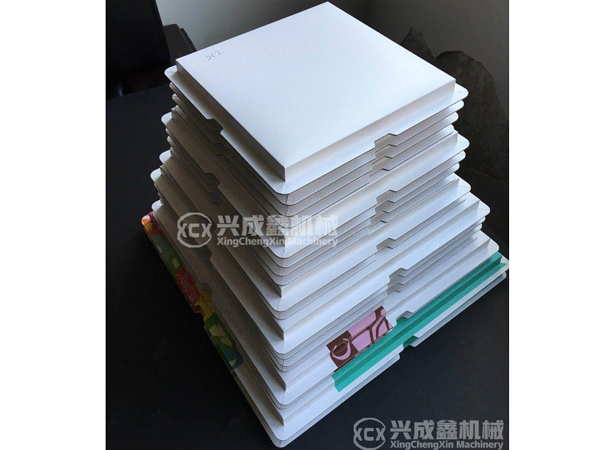 蛋糕盒底托成型機生産線